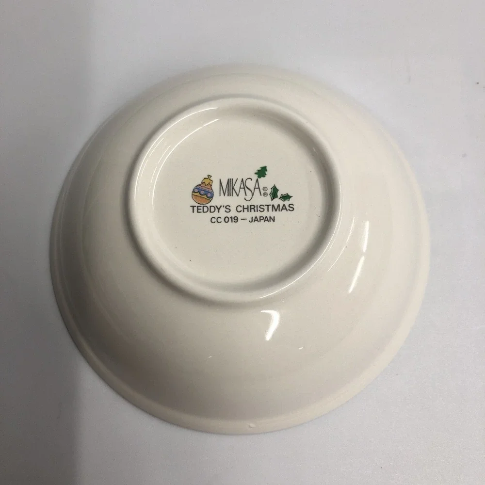 Mikasa Teddy's Christmas CC019 Candy Nut‎ Snack Dish Bowl 5.25 x 2.25